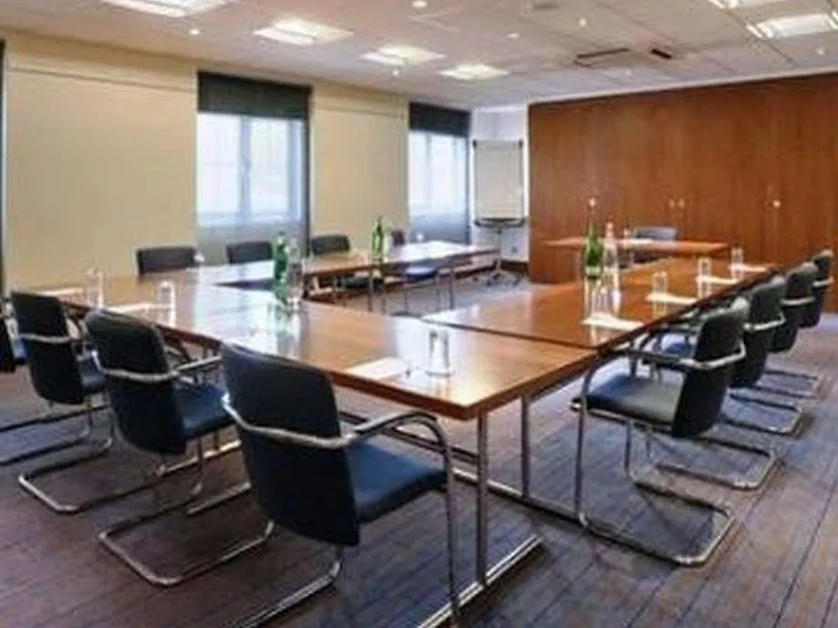 Hotel Airport Inn & Spa Manchester Wilmslow